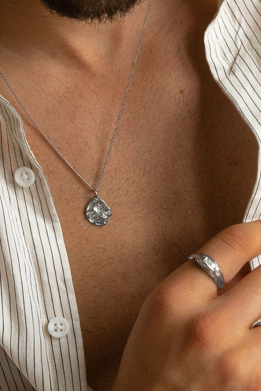 authentique necklace