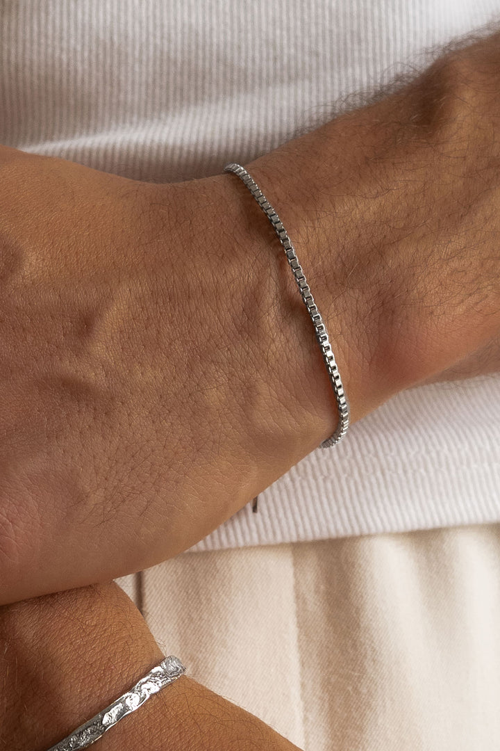 box bracelet
