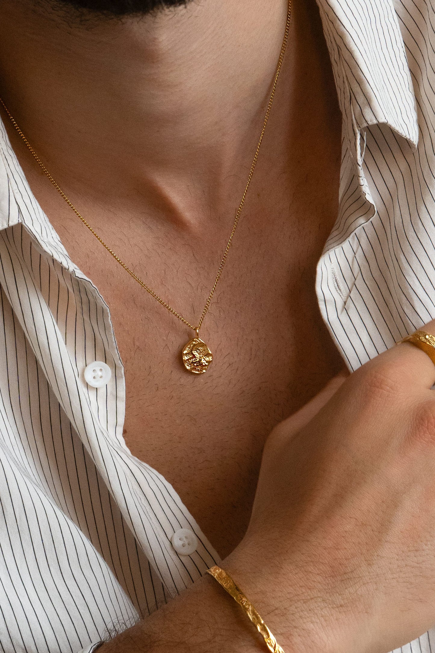 authentique necklace