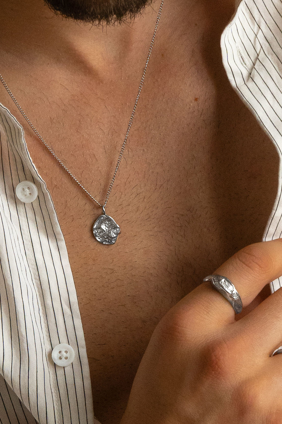 authentique necklace